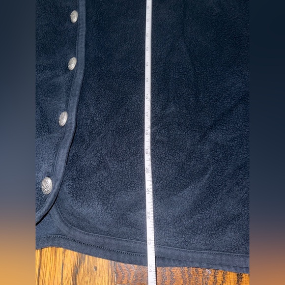 LL Bean Navy Cotton Blend w/Unique Pewter Buttons Sherpa Texture V-Neck Cardigan - Picture 5 of 7